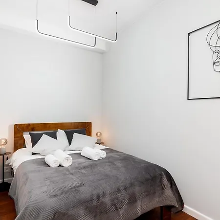 Daire Old Town Modern Studio *